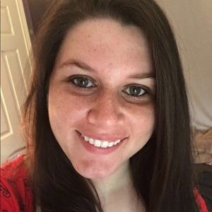 Meet your Posher, Jillian